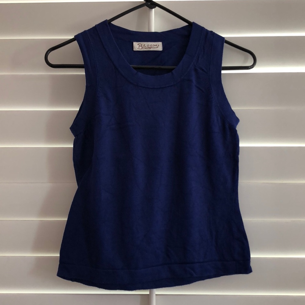 [5 for $25] Navy sweater tank